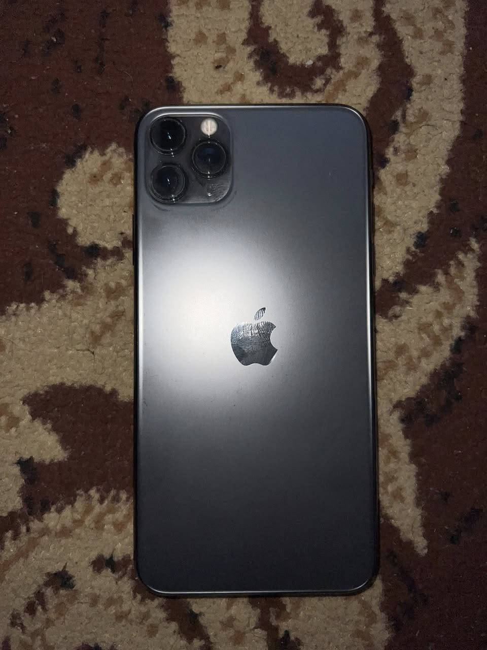 السلام عليكم
ايفون 11 برو ماكس
ذاكره /256
بطاريه /84 شركه
مبدل شاشه اصلي 
والباقي كله فول نظافه 
السعر 350


**إذا كنت صاحب هذا الإعلان وتريد حذفه لأي سبب، رجاءا أرسل رسالة إلى الدعم الفني**