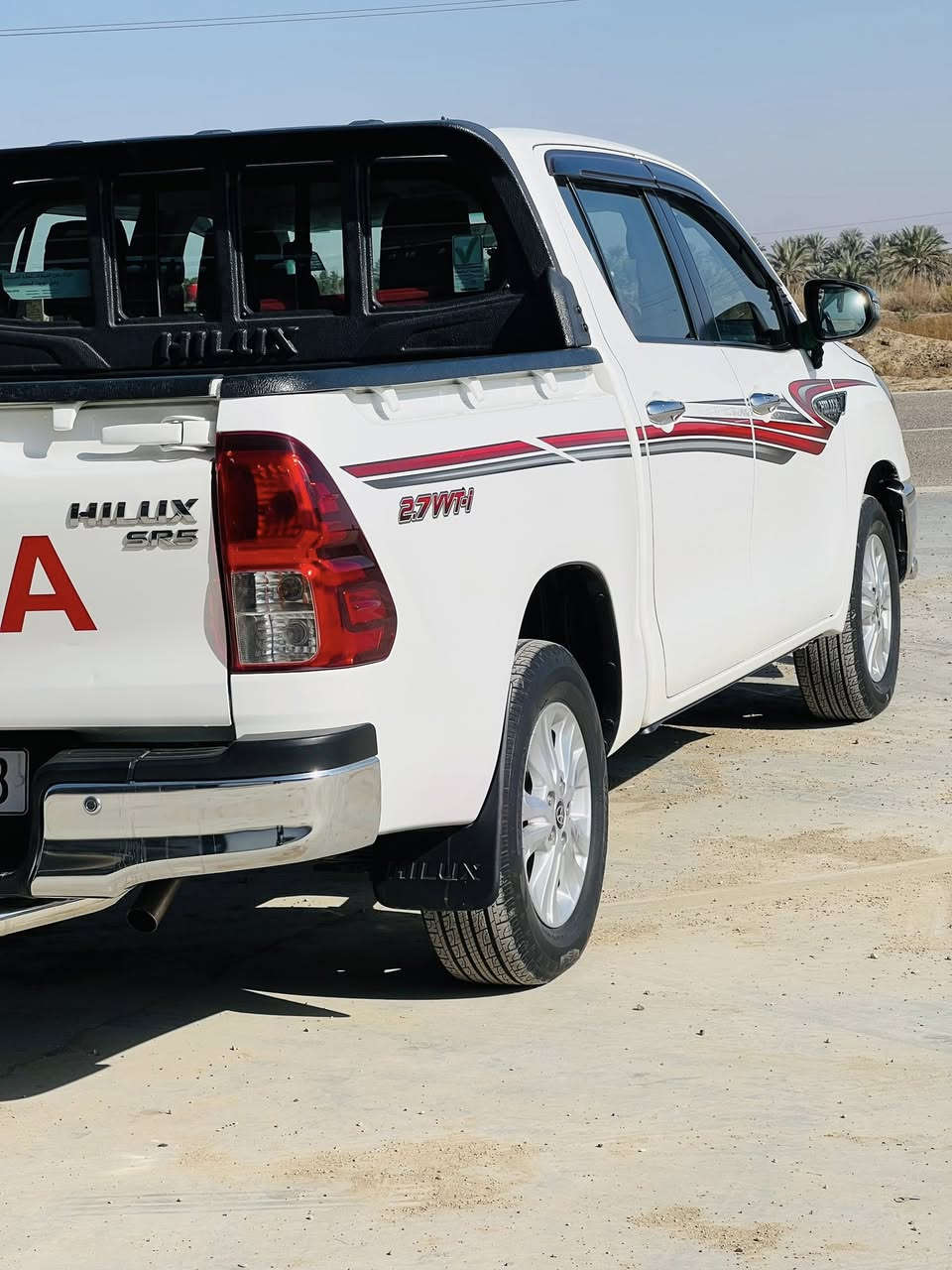 سلام عليكم للبيع تايوتا هايلوكس موديل  2022 اوتماتيك ماشيه90 الف  شركة ساز فول موصفات شاحن لاسلكي قطعتين تبريد مكفوله كفاله عامه رقم بغداد بسمي العنوان بابل  السعر  —273 $ /***********
