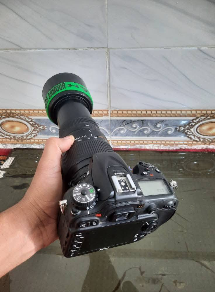 سلام عليكم كامره نيكون 7100 فول نظافه كامل ملحقات لاصليه زوم رياظي 75 300 هود شاحنه بطاريه جنطه كبيل نقل صور  يوجد توصيل جميع المحافظات العراق اتصال ***********
