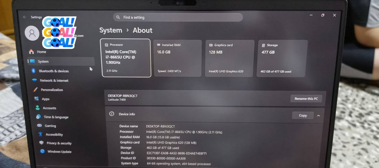 للبيع:
لابتوب  Dell Latitude 7400  (جيل الثامن) للبيع 

المعالج core I7 8665U (الجيل الثامن)
الرام  (ddr4)  حجم 16GB    قابل للتطوير
الهارد (Ssd)   حجم 512 ssd m.2  من اسرع انواع الهاردات
كرت الشاشه  (Intel uhd 620)  حجم8 GB
الشاشه حجم 14.1 انج ضد التوهج  والانعكاس و بدقة 1080×1920 تفتح 180 درجة
نظافة تصل الى 98% 
بصمة اصبع لفتح الابتوب للحماية+بصمة وجه للحماية
باتري ليثيوم 6 خلايا شحن سريع 90W واط وشاحنته الاصليه 
  كيبورد ضوئي ليزري وبيهه منفذ تايب سي ورام وسيم كرت وكامره دقة 1080 الحاسبه مستخدمه شي قليل شخط واحد ‏ مابيه
بطارية 5 ساعات او اكثر وحسب الاستخدام 
 بطارية قوية 🔋
وزن الابتوب خفيف ومناسب للتنقل 1.35 kg
  ‏+
  ‏هدية 🎁
(+ماوس+شاحنة اصلية 90W شحن سريع)
+++
هدية مع الابتوب 
 +العاب مثل مموضح بلصور فيفا وبيس و gta 5 عربيه
  ‏+
برامج

Microsoft office 2025
AUTOCAD 2024
PHOTOSHOP 2024
وافق ادمن ❤️ ❤️ 

السعر 400 الف وبي مجال بسيط

رقمي للتواصل ***********
