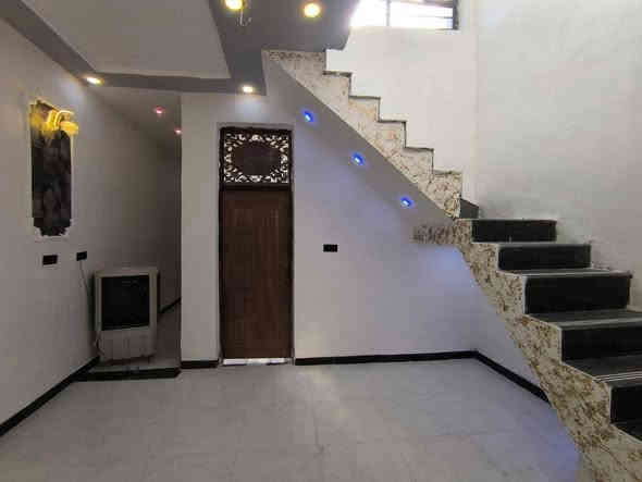 يا الله بيت 100متر بناء حديث زراعي
المكان اطوريج الحولي قرب مطعم القندير عن التبليط 50متر 
السعر 60وبي مجال   ***********
