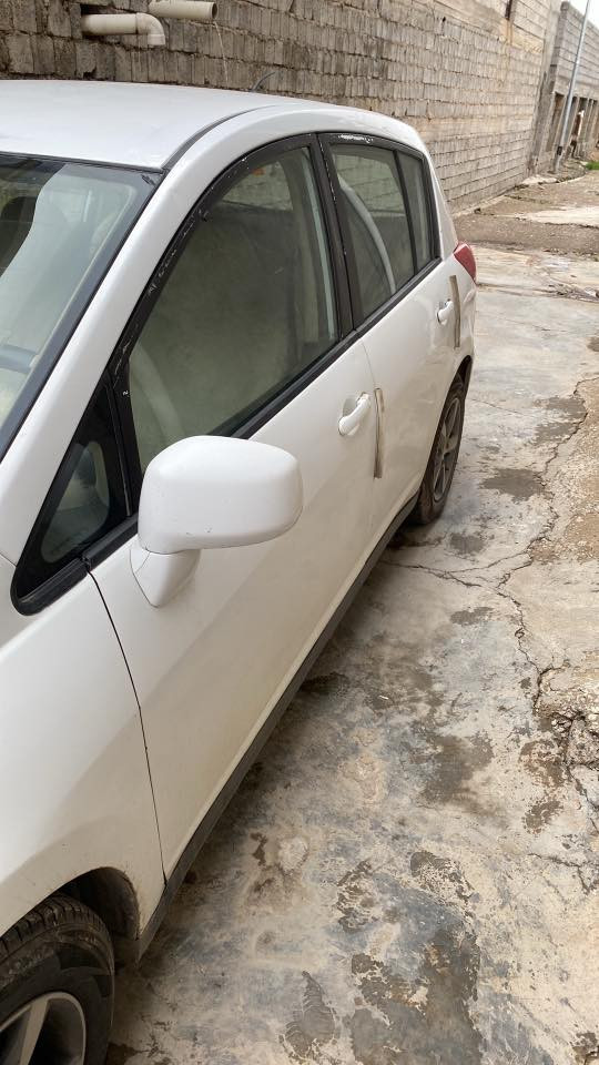 السلام عليكم نيسان فيرسا للبيع 2009 كير محرك بشرط حدادية تبريد تدفئة تخم تاير جديد مصبوغة احزام بدون ضربة قوية السعر 58 وبيهة مجال قليل مكان السيارة ديالى ***********
