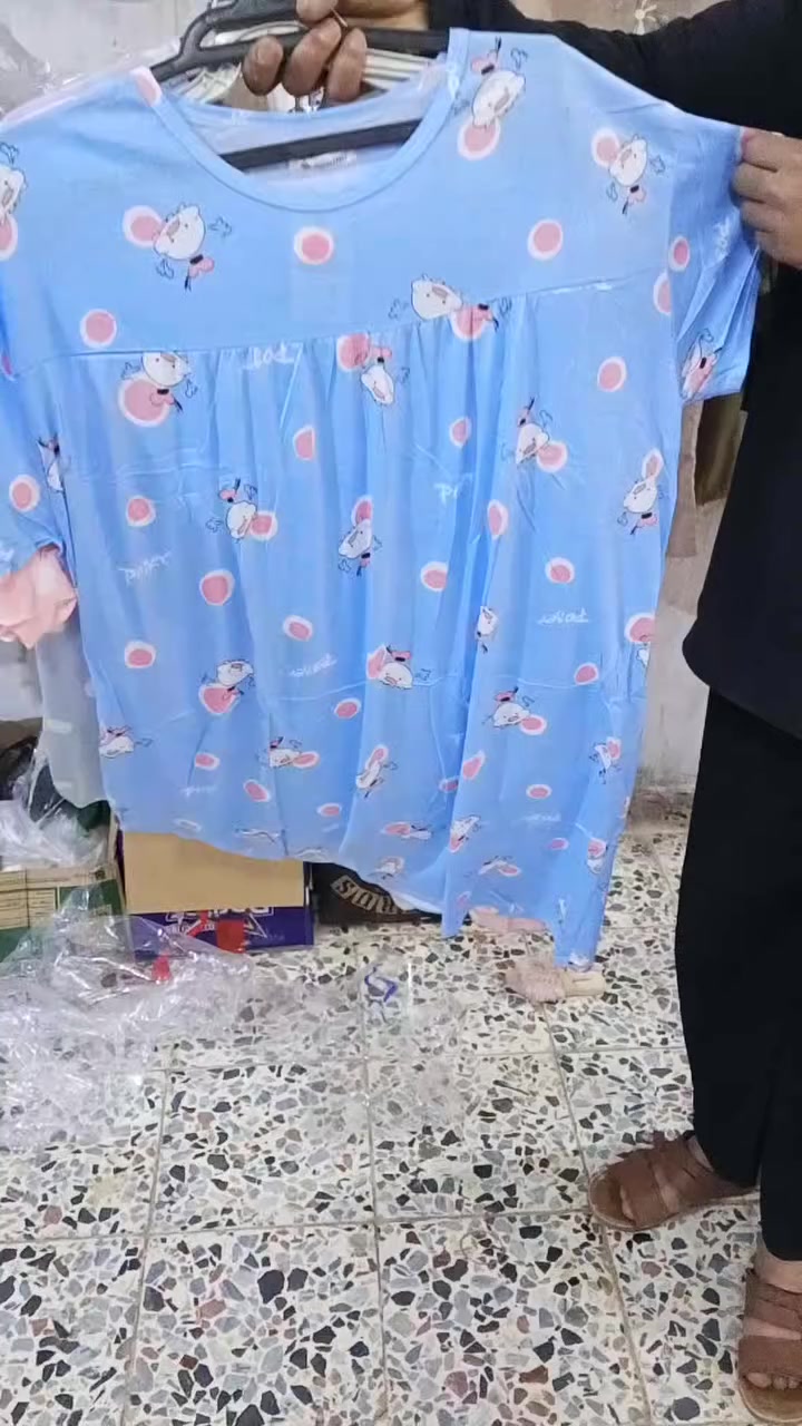 قصيره فانيله 
سعرالقطعه ب3
ثنين ب 5


**إذا كنت صاحب هذا الإعلان وتريد حذفه لأي سبب، رجاءا أرسل رسالة إلى الدعم الفني**