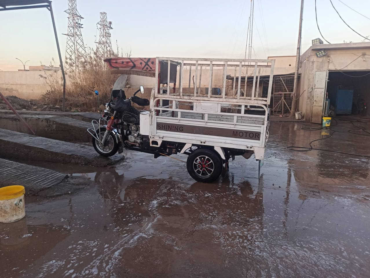 يرهم مراوس بستوته دز لنا صورها بالتعاليق.السلام عليكم ستوته للبيع موديل 22 والله نظافه فول كل شيء ما بيها تواصل على هذا الرقم‏‏‪0773 235 0845‬‏  سكني بيجي
