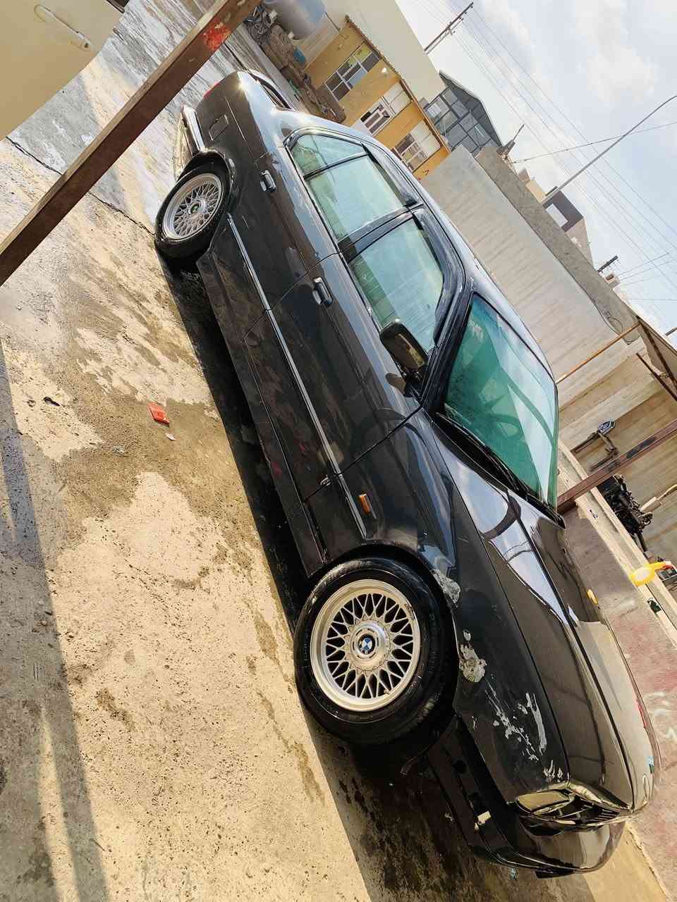 سلام عليكم
BMW للبيع موديل1992

محرك مسكر عدل 

كير أوتوماتيك

سنوية عضم عاج نافذة من 2022

حجم السيارة520 

لون السيارة نفطي بليل اسود 

وكيل اول يمي 

ضربتها جامرلغ جهة السكن فقط لاغير

صبغ بلادي ممصبوغة السيارة

السعر45  ومجال بسيط جدا

وترهم مراوس حسب القناعة

ترهم قسط بمقدمة زينة

للتواصل واتساب فقط***********
