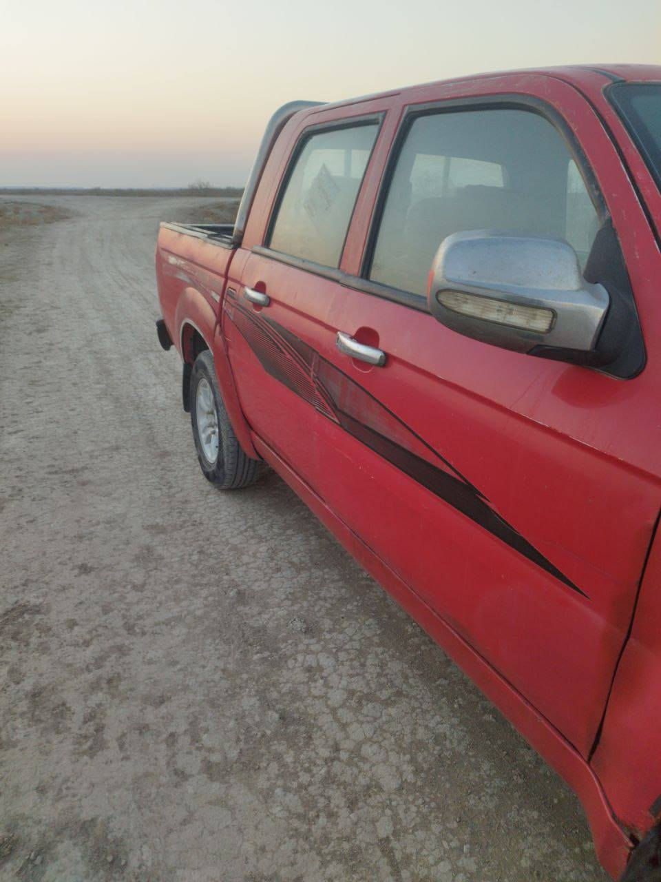 السلام عليكم
سكاي 2012  رقم كربلاء  صدامي 
سنويه نافذه 2023 تحويل 
سياره مكفوله كفاله عامه كير ومحرك 
شرط النظافه كرهبائيات  كلها شغاله حداديه جديده تخم تاير سياره اي نقص مابيها 
سعر 27 بيها مجال قليل 
الناصريه /الاصلاح ***********
