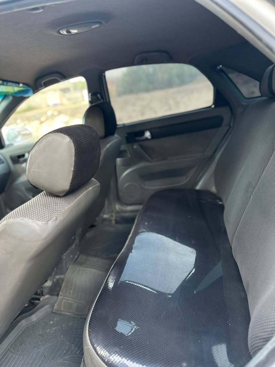 اوبتره موديل ١٢ بيها قطعتين صبغ بدون داخل وحالوب قليل مكينه كير حداديه تبريد تايرات جدد السعر ٧٥ وبيه مجال بسيط مكان السياره ديوانيه للإستفسار هذه رقمي *********** *********** ديوانية, القادسية
