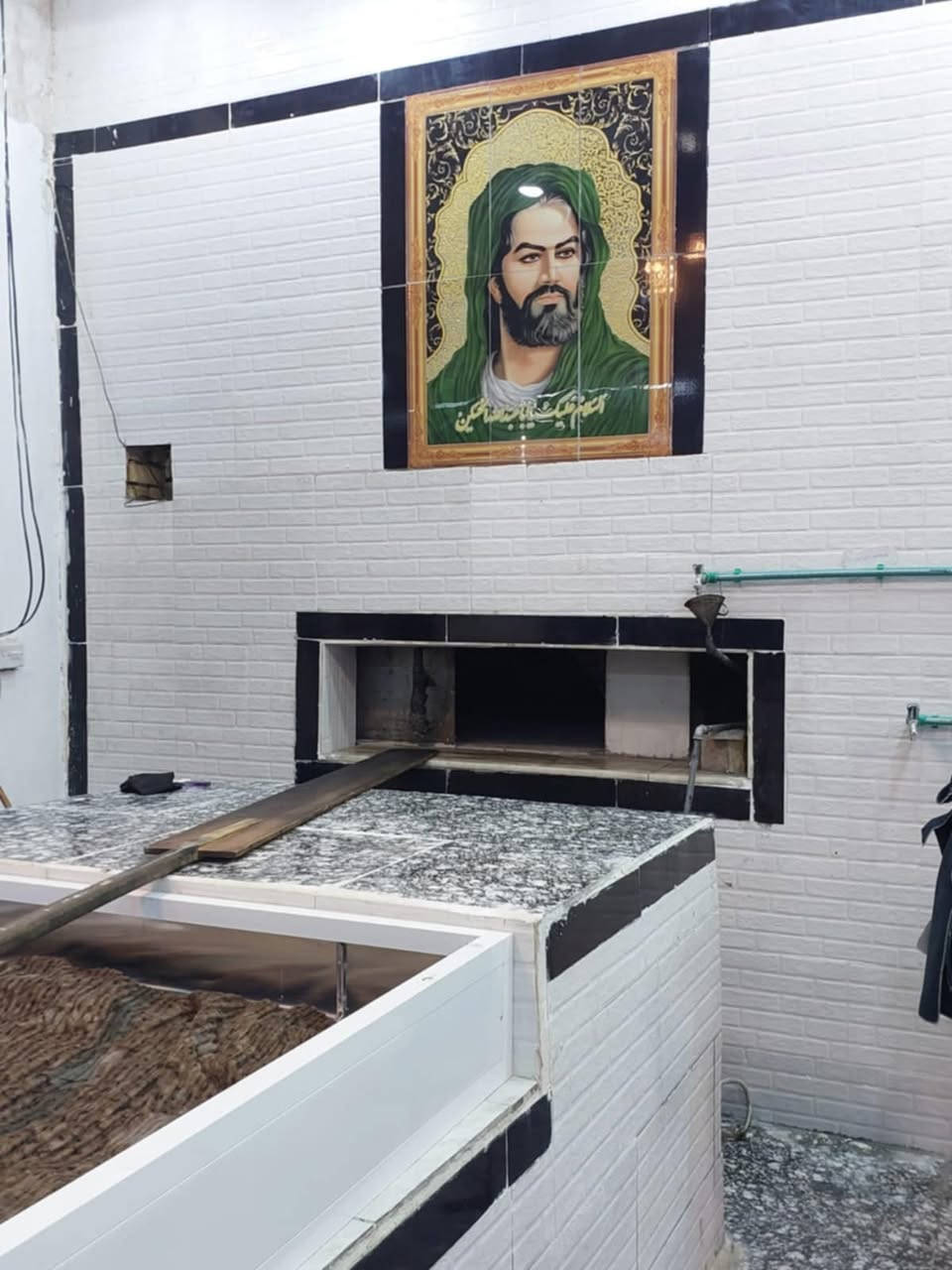 علي النجفي لبناء الافران الصمون الحجري وبناء التنانير بكافه انواعه للتواصل ***********//***********//***********
