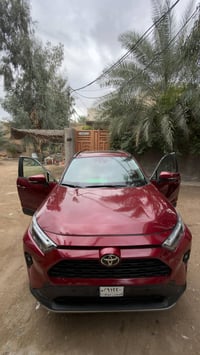 راف فور XLE • ٢٠٢٤ • وارد امريكي