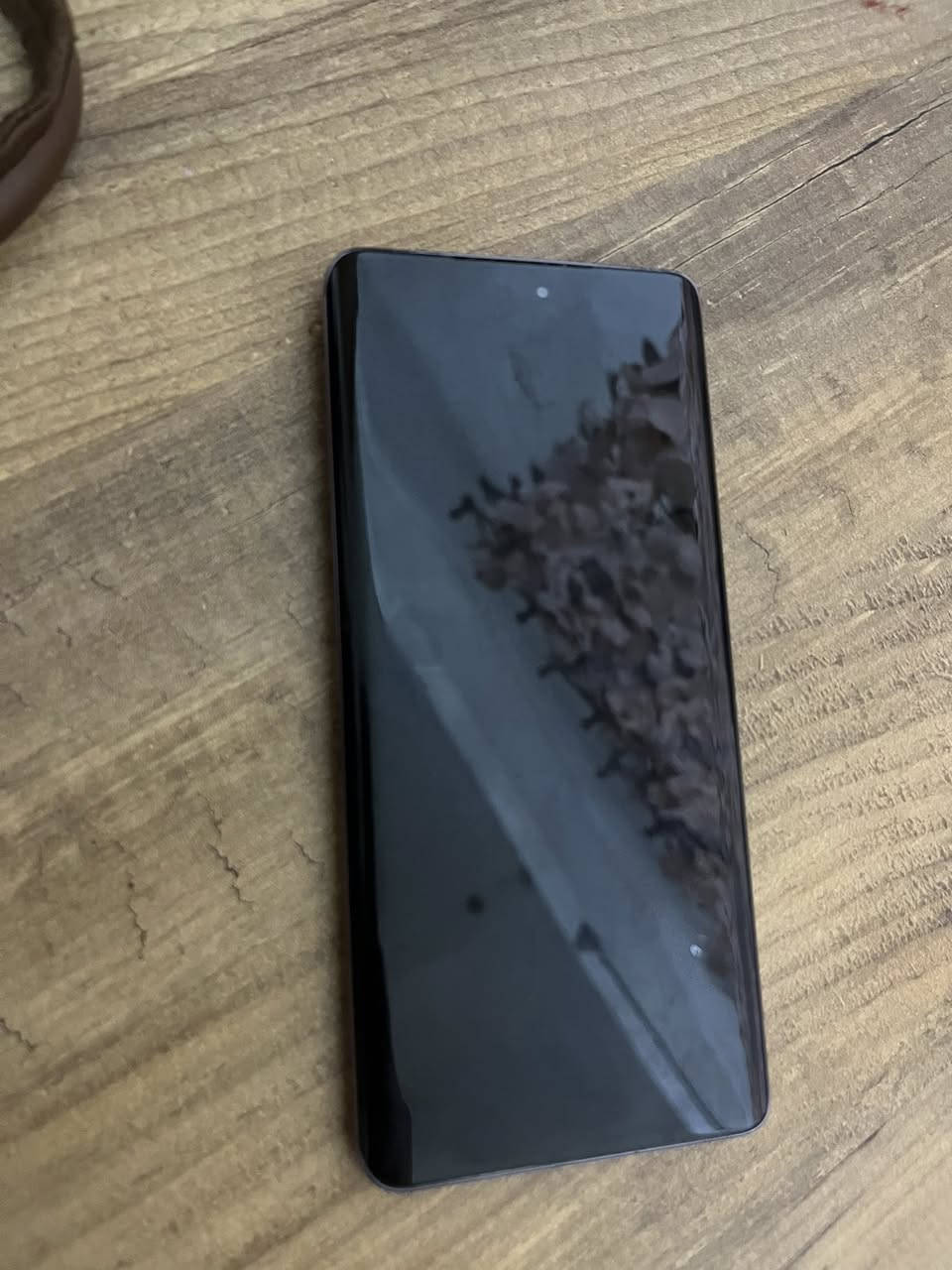 السلام عليكم
جهاز هونر x9c
ذاكرته ٢٥٦ عشوائيه ١٢+١٢
بطارية ٦٦٠٠
جهاز يجي باللون المميز الوردي
جهاز صارله اسبوع من مفتوح من الكارتونه
نظافته ميه بالميه 
جميع ملحقاته موجوده 
للتواصل خاص او
***********
