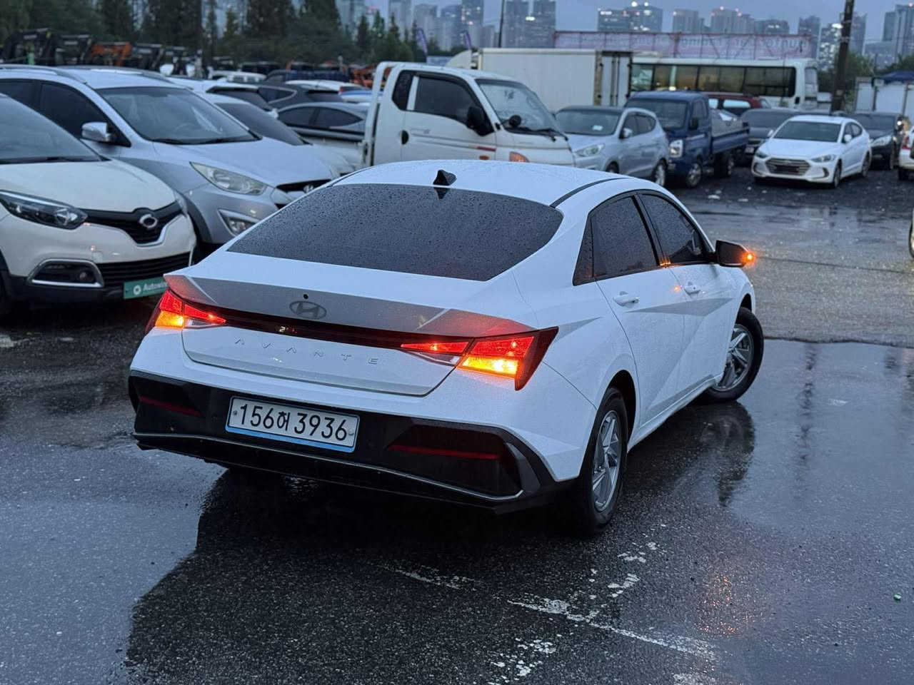 الإنتر أفانتي وارد كوري بانزين مرقمة بصرة موديل 24 ***********
