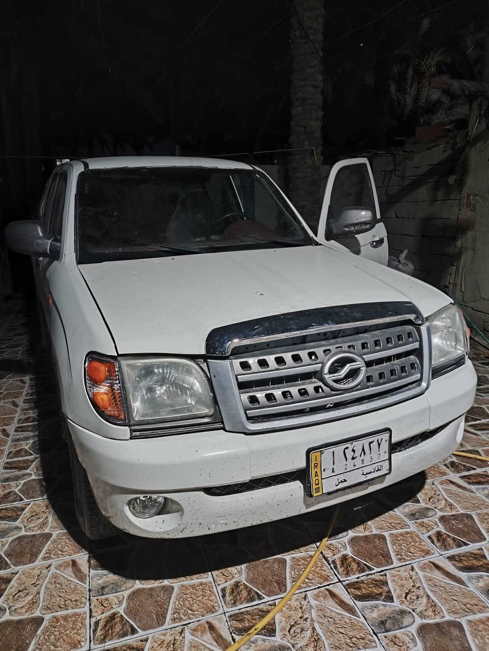 السلام عليكم ورحمه الله وبركاته سياره كراند تايكر موديل 17  مصبوغه عام للجماليه   حداديه مال الشركه مكينة كير جدد حره مسؤول  عن مداور  مكاني الديوانية *********** السعر 65 بيه مجال  عليه مليون و800 ينقص من سعرهه
