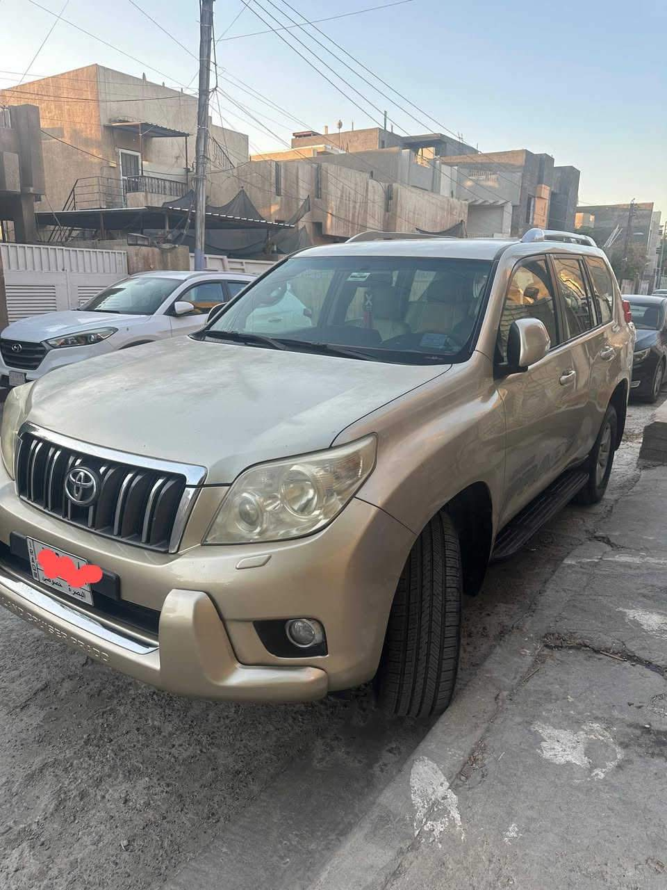 للبيع او المراوس
برادو 2011
مكينه 2700
4سلندر 
فور ويل 
ماشيه 280 قابل للزيادة
محرك وكير وتبريد كفالة  
بارد شويه بالباب جهة السكن وباب صبغ خلف السائق بسبب شخط بدراجة وبيها جراد بالبنيد  
حداديه جديده
السيارة مابيها اي نقص وكلشي بيها شغال وبلادي 

رقم بصرة مشروع وطني بأسمي تحويل اي محافظة تحويل مباشر 
مكاني بغداد المنصور 
سعرها مناسب  ١٩٠ وبيه مجال كلش بسيط
***********
