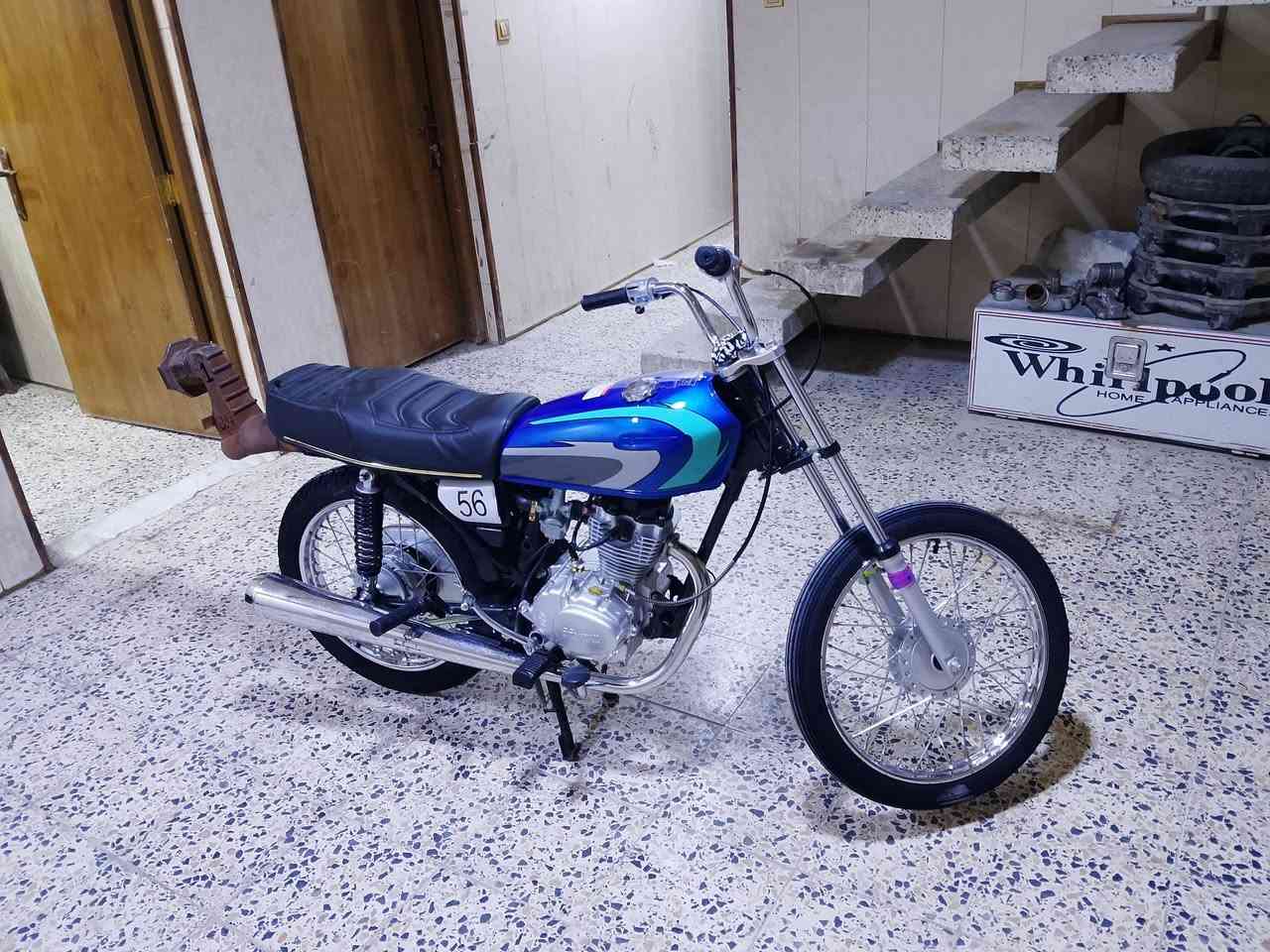 السلام عليكم دراجه للبيع تعمير 26 اوراق سكنر الشاصي 26
السعر 650 وبيها مجال ***********
