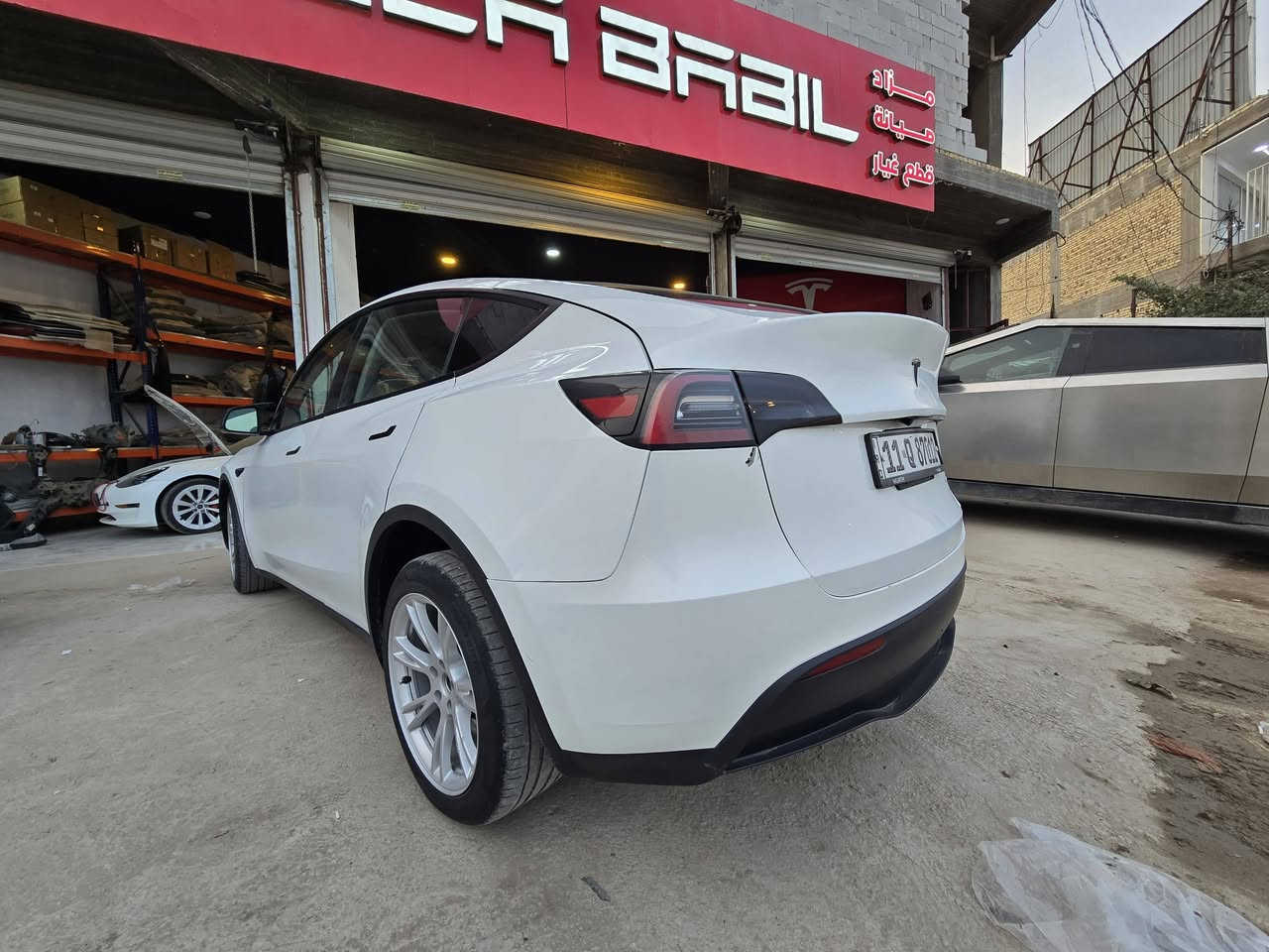 تيسلا 2023 مودل Y
دبل ماطور لونگ رينج 
السعر 195$
***********
