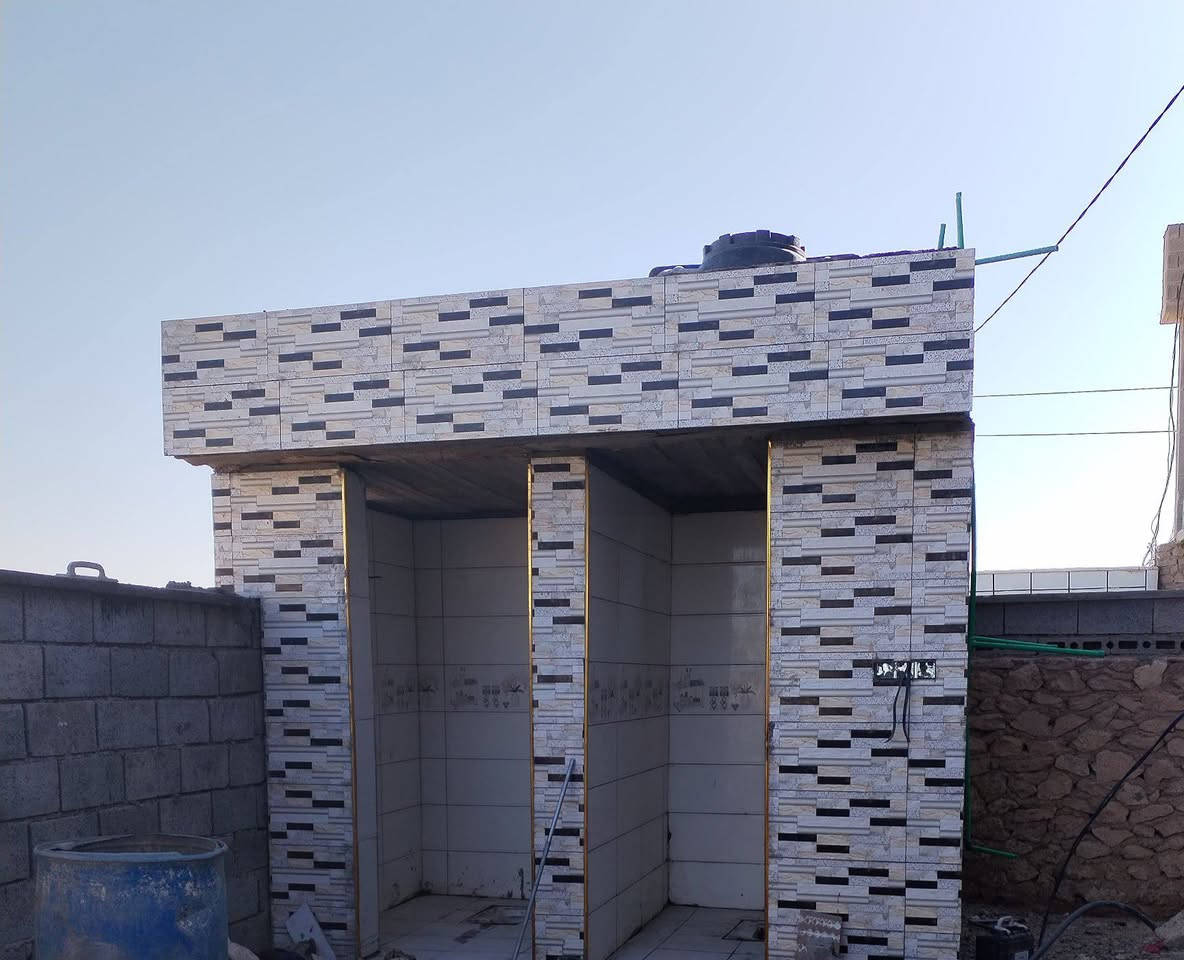 عنوان: للي يدور "النظافة" والعدالة بالبورسلين والسيراميك 🧱
خلفة سيراميك وبورسلين بخبرة  وأدوات حديثة
✅ شغل على الليزر لضبط الزوايا والعدالة.
✅ جوينات متساوية ومسطرة.
✅ ملء ضهر  القطعة بالكامل (ترس مضبوط).
✅ خبطة هندسية موزونة.
​الاستلام بعد الفحص والرضا التام.
اتصل للاستفسار:[***********]بي واتساب 
شغلنه داخل #قضاء_حديثه_ونواحيها 
ونشرف بجميع
@إشارة
