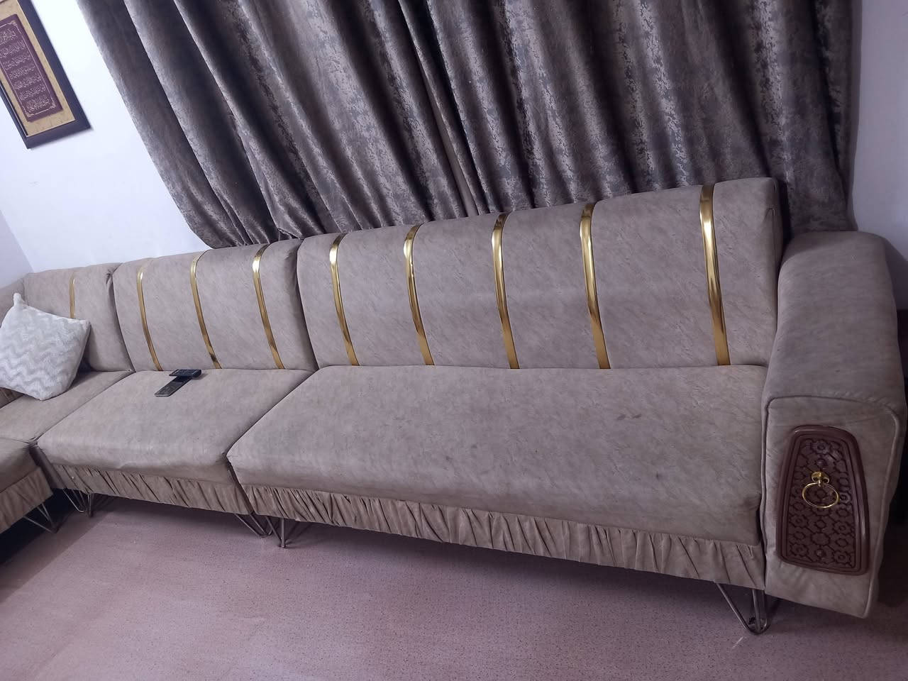 السلام عليكم ديوان ١٠مقاعد مع الكوشات ب٣٠٠وبي مجال بسيط


**إذا كنت صاحب هذا الإعلان وتريد حذفه لأي سبب، رجاءا أرسل رسالة إلى الدعم الفني**