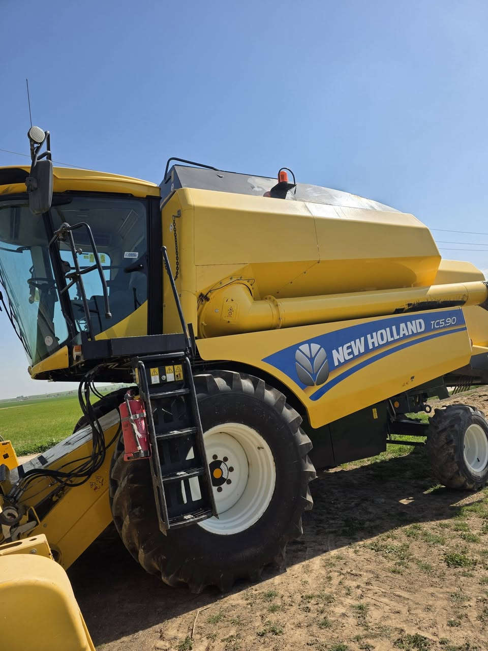 حاصد نیوهولند 2019 
حجم 5.90
20 فوت 
نزیف عیل شرت
اربیل
۰۷٥۱۷۳۹٤۰٨٦   واتسئاب


**إذا كنت صاحب هذا الإعلان وتريد حذفه لأي سبب، رجاءا أرسل رسالة إلى الدعم الفني**