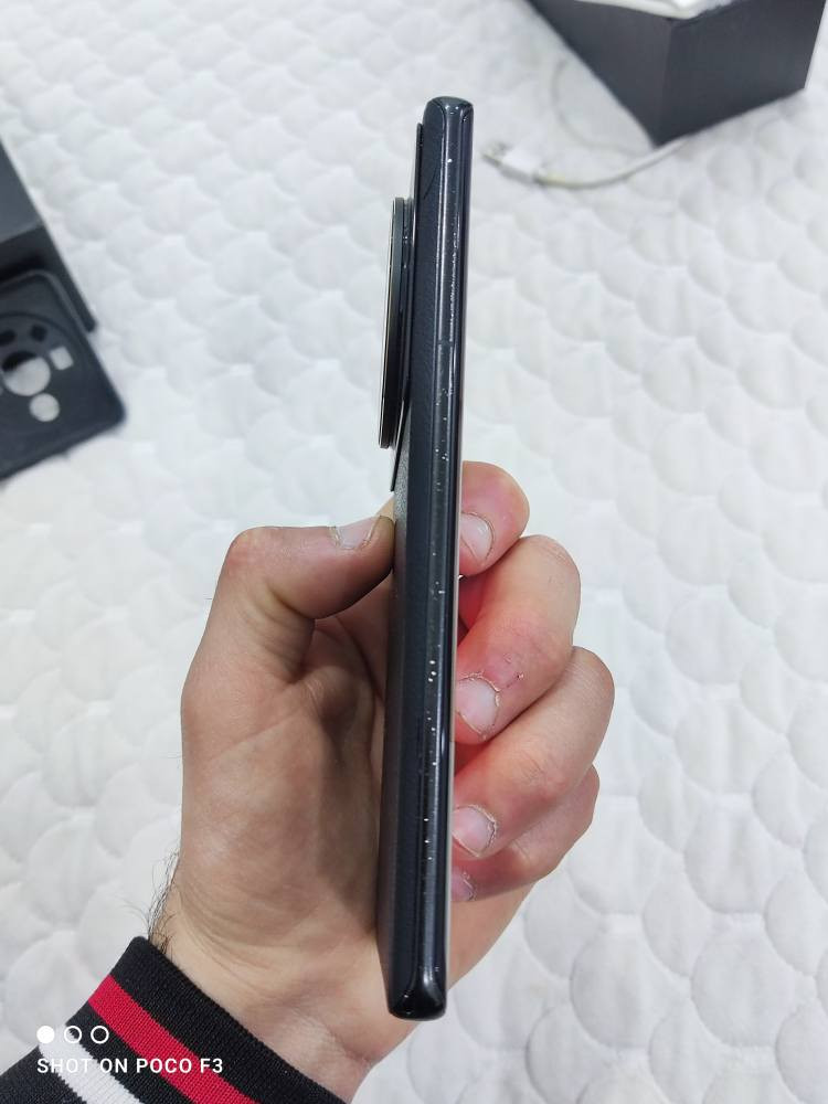 Xiaomi 12S Ultra 

ذاكرة و رام - 256-12GB Ram

بطارية 4600 🔋 و شحن سريع 67 واط

روم صيني محول للروم العالمي ، للامانة الجهاز مفتوح لان محولين الروم مالته من الصيني للعالمي

غراضه كاملة من كيبل و شاحن و كارتون و كفر

مكاني كركوك - روناكي - قرب تقاطع حي النصر

توصيل ما عندي ( گەیاندنم نیە )

360 الف و بيه مجال 🔴🔴🔴 

*********** كركوك, العراق
