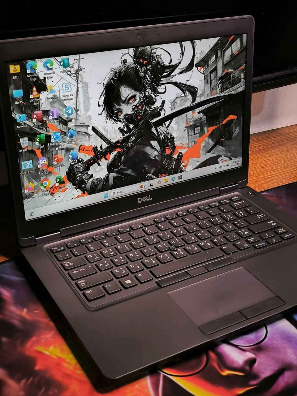 💻 Dell Latitude 5490 | دل لتيتيود 5490
(متوفر الآن: 22 قطعة)
​🔍 المواصفات التقنية:
​المعالج: Intel Core i7 (الجيل الثامن - فئة U).
​الرام: 8GB DDR4 (قابل للتطوير).
​الهارد: 256GB SSD M.2 (قابل للتطوير).
​الشاشة: 14 بوصة بدقة FHD.  
​كرت الشاشة الداخلي: Intel UHD Graphics بسعة تصل إلى 4GB.
​كرت الشاشة المنفصل: NVIDIA GeForce MX130 (بواقع 2GB).  
​الكيبورد: عربي/إنجليزي، ضوئي ليزري.
​🎁 الملحقات:
(حقيبة، شاحن أصلي، ماوس، ماوس باد، تغليف كرتوني آمن).
​🛡️ الضمان والخدمات:
​فحص المواصفات والنظافة قبل الاستلام.
​ضمان استبدال لمدة أسبوع كامل.
​تنصيب ويندوز والبرامج الأساسية مجاناً.
​💰 السعر: 350,000 دينار عراقي.
​📍 الموقع: بغداد - الأمين الثانية.
🚚 التوصيل: متوفر لجميع محافظات العراق.
​📞 للحجز والاستفسار:
***********
***********
