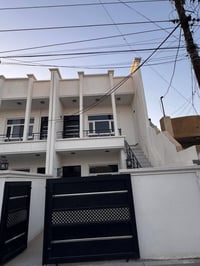 قادسية شارع ابو وليد • دار ملكي • طابق ونص ١٠٠م