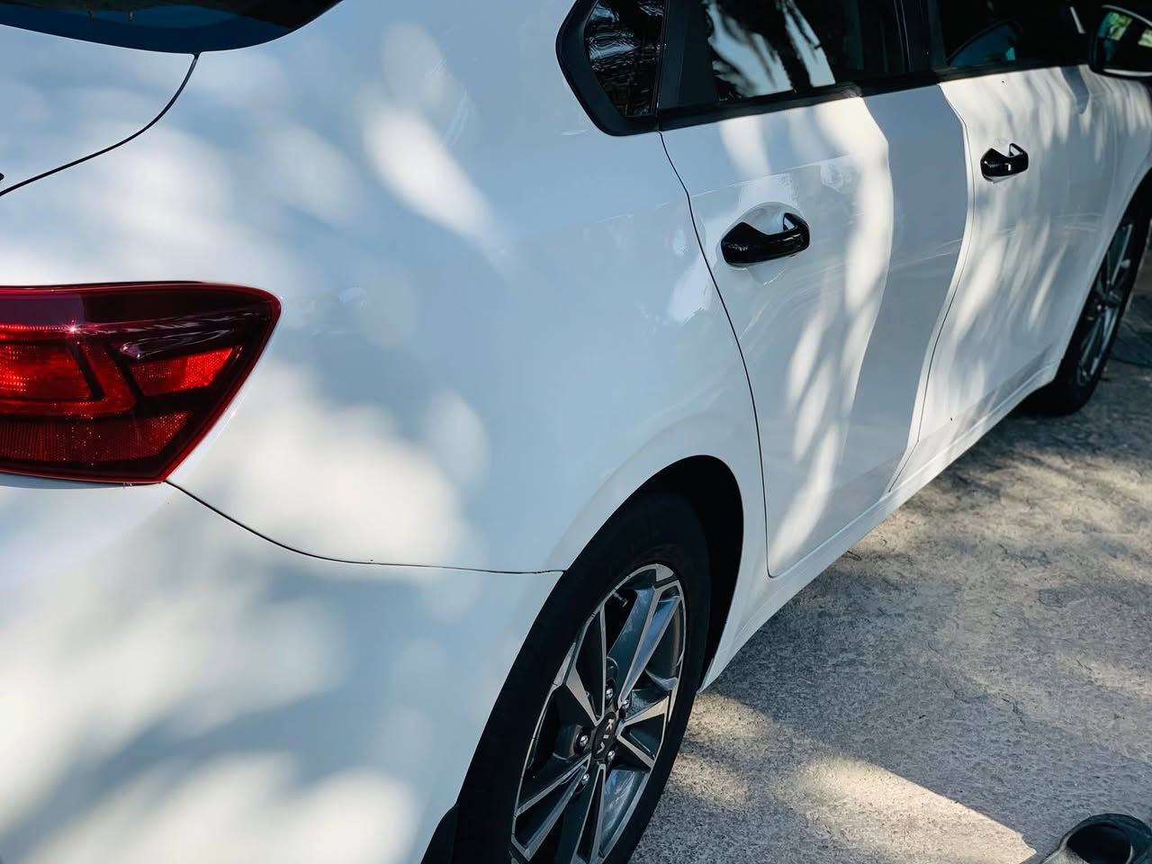 كيا فورتي موديل 2020
للبيع بيع مستعجل بياع شراي مابيعلك فقط الشراي الصادق وصاحب كلمه رجال السياره كلين داخله تقرير مياة امطار اخوان ابيع شرط المي مداخل 10 ب 100 بيها بارد بالباب اليمنه 
*********** السعر 130 فقل
