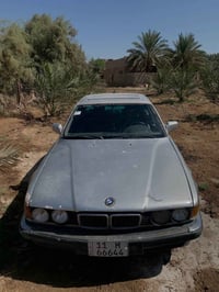 ٨ سلندر • ١٩٩١ • رقم بغداد انكليزي