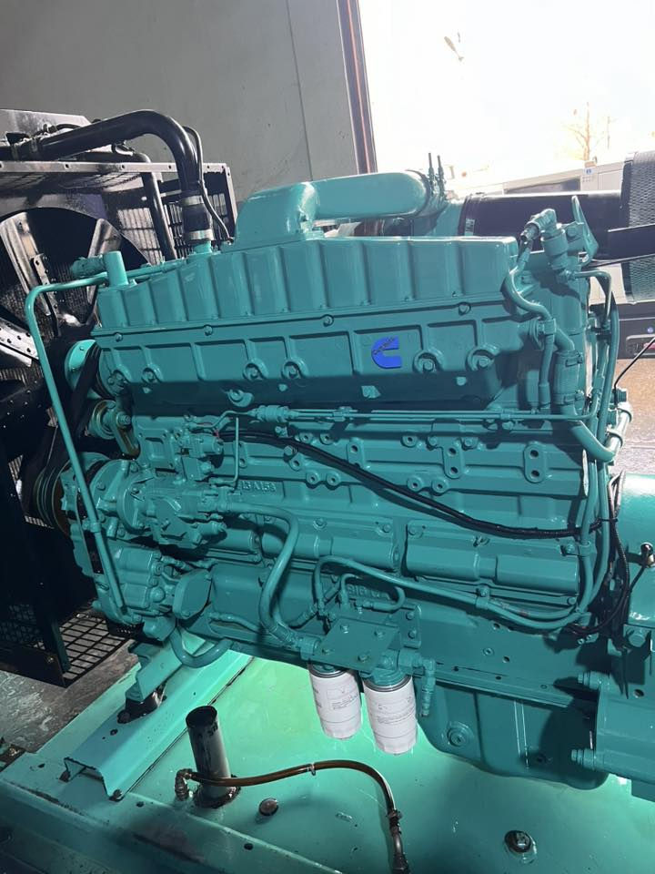 Cummins 5.5
400KVA
***********
***********
