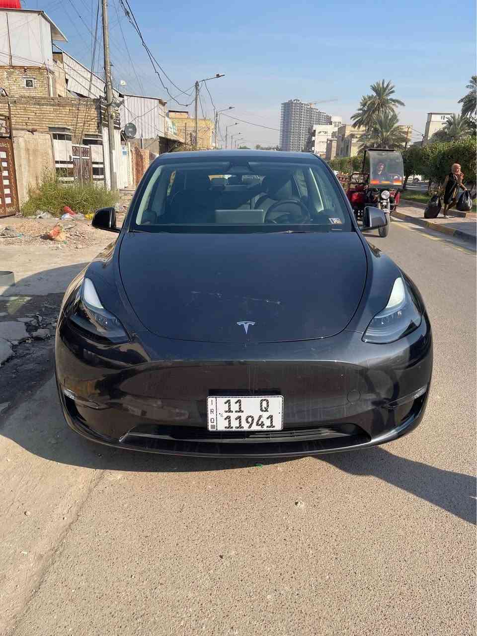 للبيع تسـلا مودل y موديل 2024
بيه ضربه جاملغ وجنطه
 بدووون ايرباك 
ماشيه  34000 كيلو قابل للزياده 
رقم بغداد ب اسمي تحويل بنفس اليوم 
السعر 23000 الف دولار 
230 ورقة 
رقم الهاتف : ***********

• سقف بانوراما زجاج
•دبل ماطور 
•420كيلو تمشيك بالشحنه الواحده 
• شاشة كبيرة حجم 15 بوصة
•تدعم جميع اللغات ومنها العربي 
•بجم كبس 
• كاميرا خلفية
• حساسات خلفية
• كاميرا امامية
• حساسات اماميه
• كاميرا جانبيه 
• كراسي كهرباء جلد 
• كراسي تدفئه
• رادار امامي
• رادار خلفي
• رادار جانبي
• مانع تصادم
•تحديد مسار 
• كاميرات 
• حساسات جانبيه
• مثبت سرعة
• كاميرات محيطيه 360° 
• تحكم بالسياره عن طريق الشاشة
• تحكم عن طريق الهاتف
• بجيك شعار عن طريق الهاتف 
• نظام قيادة آلية Auto Pilot
• عداد ديجيتال
• تشغيل تلقائي
• نظام قيادة ذاتية Full Self drive
• نظام (RCTA) للتنبيه عند الرجوع للخلف
• نظام (RSA) لكشف لافتات السرعه للطريق
• نظام (PSC) الرادار الذكي لمنع الاصطدام 
• نظام (LTA) لتحديد المسار على الطريق
• تشغيل عن بعد
• الدخول الذكي
• نظام ترفيهي كامل متكامل يحتوي على ( YouTube / WhatsApp / Tik Tok / Netflix)
•بدون ايرباك  
تخم تاير كامل جديد بغداد, العراق
