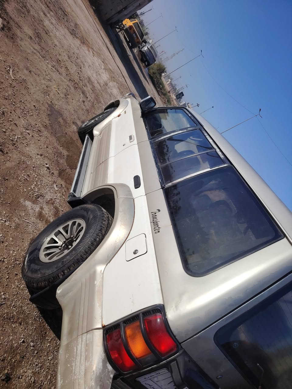 سلام عليكم باجيرو مديل 2000 للبيع  سياره مكفوله كفاله عامه لاضربه ولا صبغ مكينه كير لوگير كفاله حداديه جديده تخم تاير حتى السبير باتري جديد نقصهه فقط كهربائيات يرادلهن ترتيب رقم ذيقار سنويتهه صاقطه تحويل باي وقت للاستفسار الاتصال على الرقم *********** عنوان الديوانيه سعر ٦٥ وبيهه مجال
