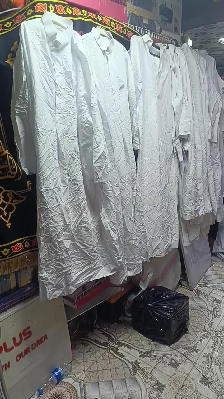 الجميع @إشارة مكتبة النور 
اللهم صل على محمد وال محمد 
توفرت دشداشة تطبير ب ٥ الوحده 
مكتبة النور قضاء بلد شارع الحسينية الكبيرة مقابل صيدلية الرجاء ومقابل عيادة الدكتورة نادية أهلا وسهلا بالجميع


**إذا كنت صاحب هذا الإعلان وتريد حذفه لأي سبب، رجاءا أرسل رسالة إلى الدعم الفني**