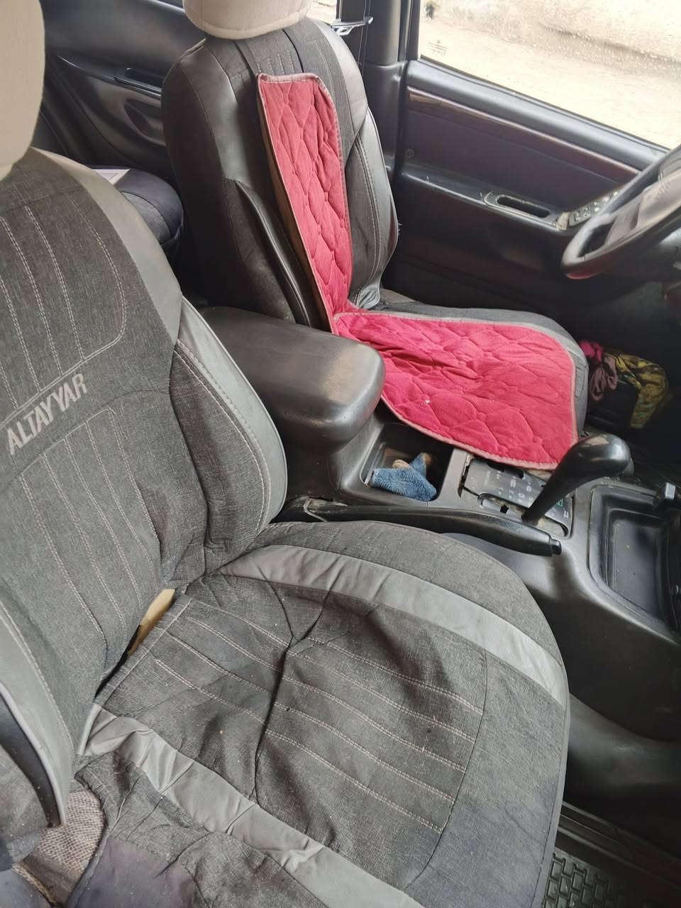 سلام عليكم جيب  شيروكي موديل 2000 نقص تبريد  محوره بطه السياره بسمي 
السعر 53 وبيه مجال مكاني السياره بغداد


**إذا كنت صاحب هذا الإعلان وتريد حذفه لأي سبب، رجاءا أرسل رسالة إلى الدعم الفني**