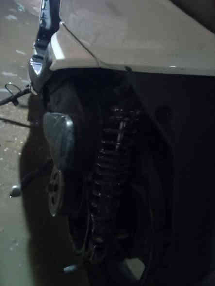 سكنس كوري دراجة شغالة من كلشي كهربائيات شغاله فقط الصبح تأخر يلا تشتغل او اجطهه
الدراجة للبيع ابيعلك كوم حديد ب400وبيهه مجال

الدراجه شغاله مو طافية 
***********
مكاني بغداد الامين الثانيه شارع النواب
