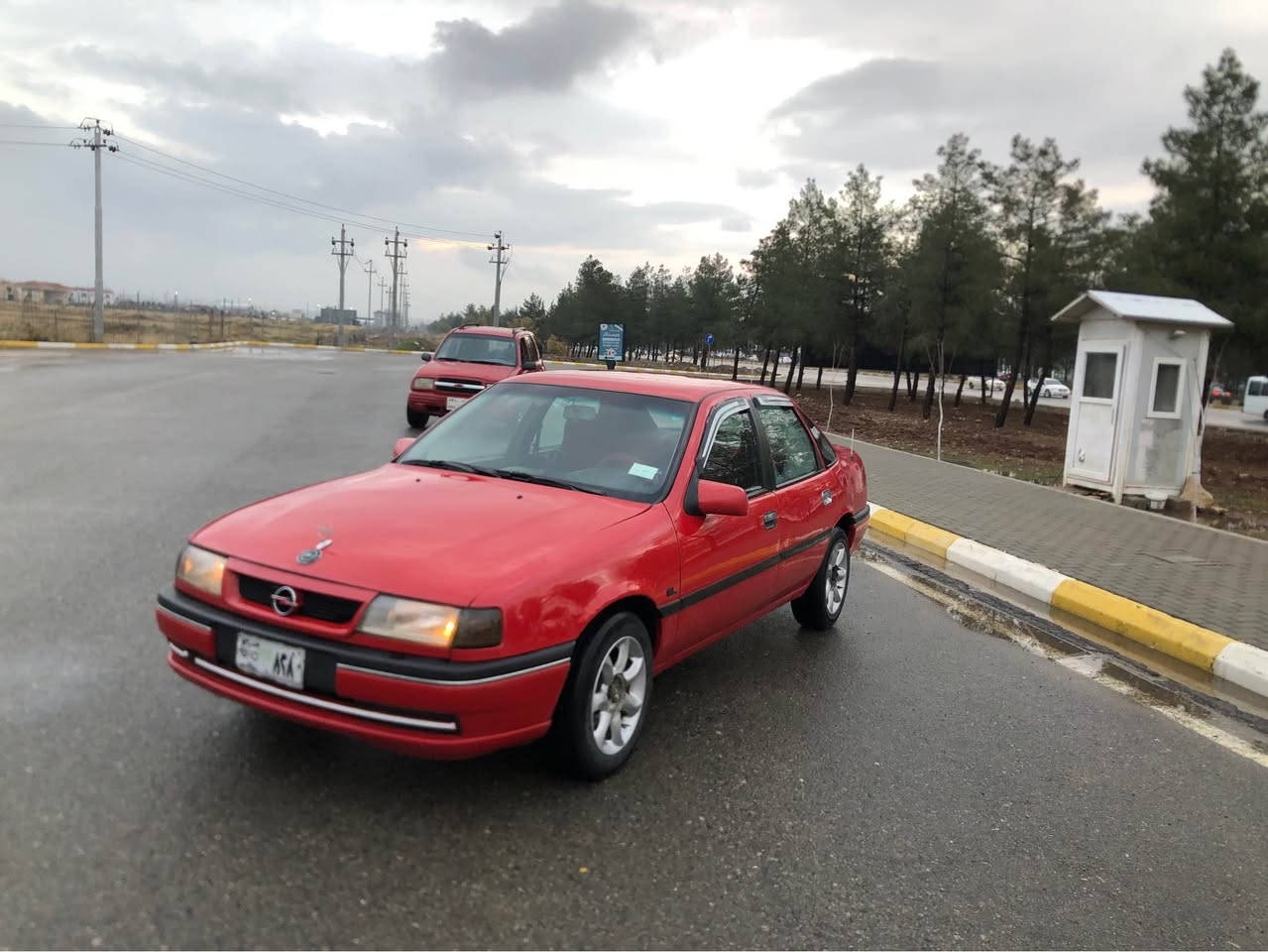 ♥️سه ره تا به ناوي خواي گه وره وميهره بان 🌹ئؤ پل ڤيكترا سفر سفره و  لؤك لؤكه  موديل 1993ئا رم پلاسيك سليماني به شه رتي ئا رم و ئه وه ليات و موو سوو. برا وه   گشت  گياني شه ريكه يه  و   لؤكه بؤياخ دوو پا رجه ي هه يه. بيناوگرتن مه كينه ١٨مه رخووب   جوار تايه و ويلي لؤكي له. ژيره و   لؤكه  پيشوو دواي ده عمي نيه سعري 33كه لا شوين سليماني ***********
*********** السليمانية, العراق
