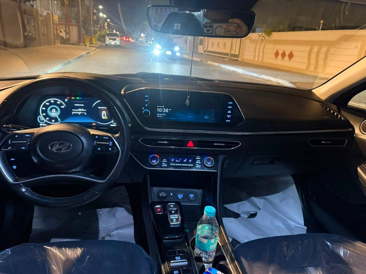 سوناتا 2022
معوقين بيها جاملغ وبنيد 
بدون دواخل وبدون ضرر شواصي 
رقم بصره معوقين 
فول السياره 1/1 كلش جديده 
مكاني بصره 
للاتصال
***********
علماً مكلف بالنشر*****
