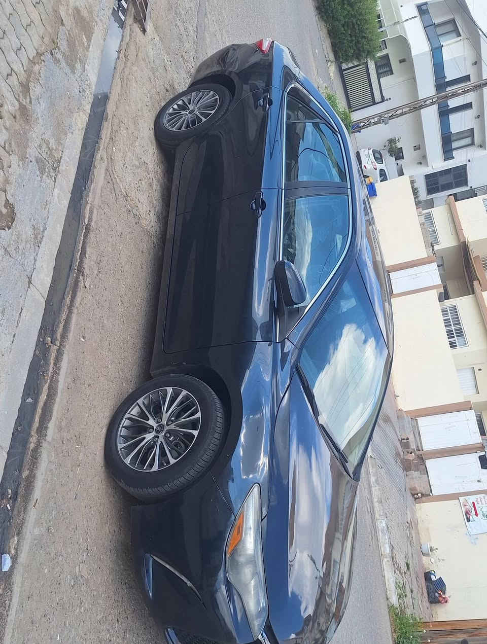 كامري ٢٠١٦ se رقم أربيل
سنوية جديدة رقم جديد ماشيه ١٢٧
صبغ بونيد فقط ومكانين تعديل
بها دواخل من طرف سائق
لون أخضر غامق
مكان كركوك
السعر ١٤٠
***********
