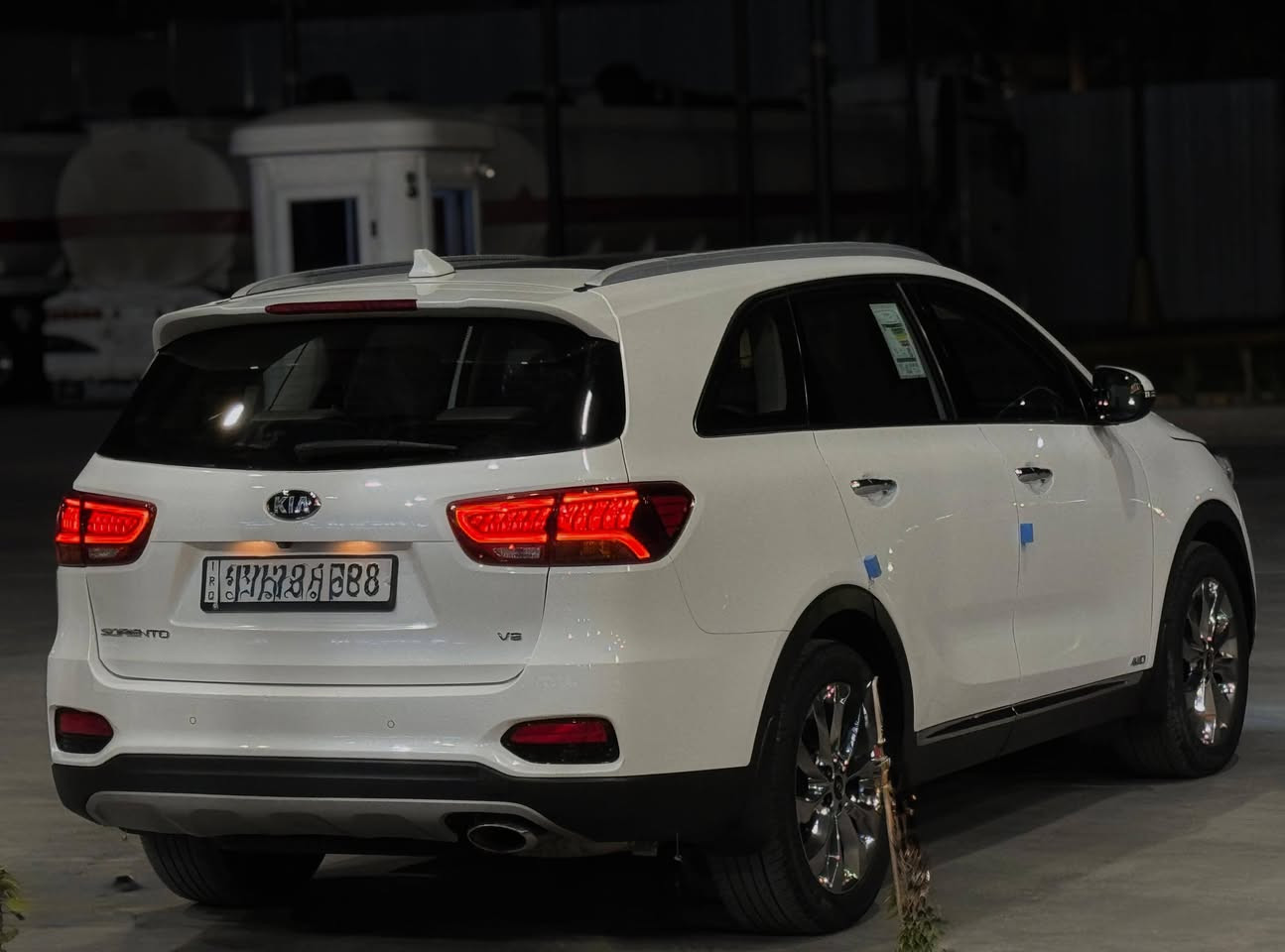 بسم الله ماشاء الله من رخصة الادمن
اليدور جديد ونظيف هذا جديد 🤍
كيا سورنتو خليجي مكفوله كفاله عامه
ماشيه 60 الف كيلو حقيقي شرط الفحص 
فقط بارد شبر مامبين ابد بالباب الخلفي العكس السايق ✅
المواصفات فوول 1/1 للأخير ميحتاج اذكرهن
السياره بعدها بريحه الشركه رقم بغداد الجديد بااسمي ✅
مكاني بغداد الكريعات
السعر 258 وبيها مجال بسيط وماكو هيج سعر بهيج مواصفات وممشه مجالها كلش قليل
هـ*********** الشراي يتصل فقط رجاءاً 🙏🏻
