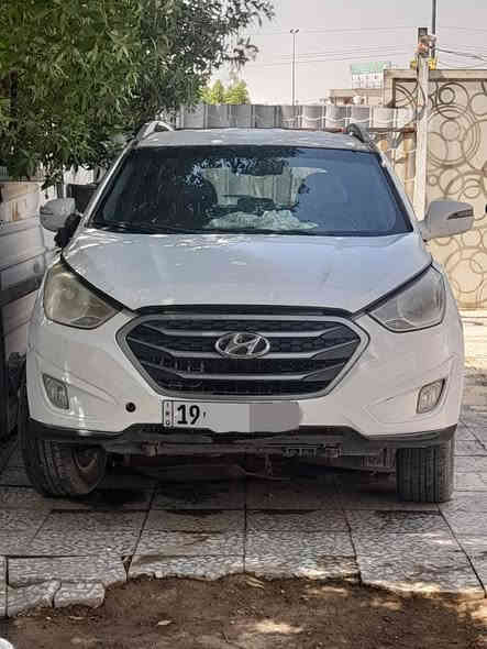 توسان موديل ١٠ رقم كربلاء دولي بسمي مكانه بغداد السياره بيه جفيه ومعمره وبيه مكانات مفطره تخم تاير جديد جاهزه من كلشي مكينه دوش سعر ٩٥ وبيه مجال لاتكلي اشبيه ابيع مكلوبه مامعمره وكلشي موجود بيع فقط 
*********** بغداد
