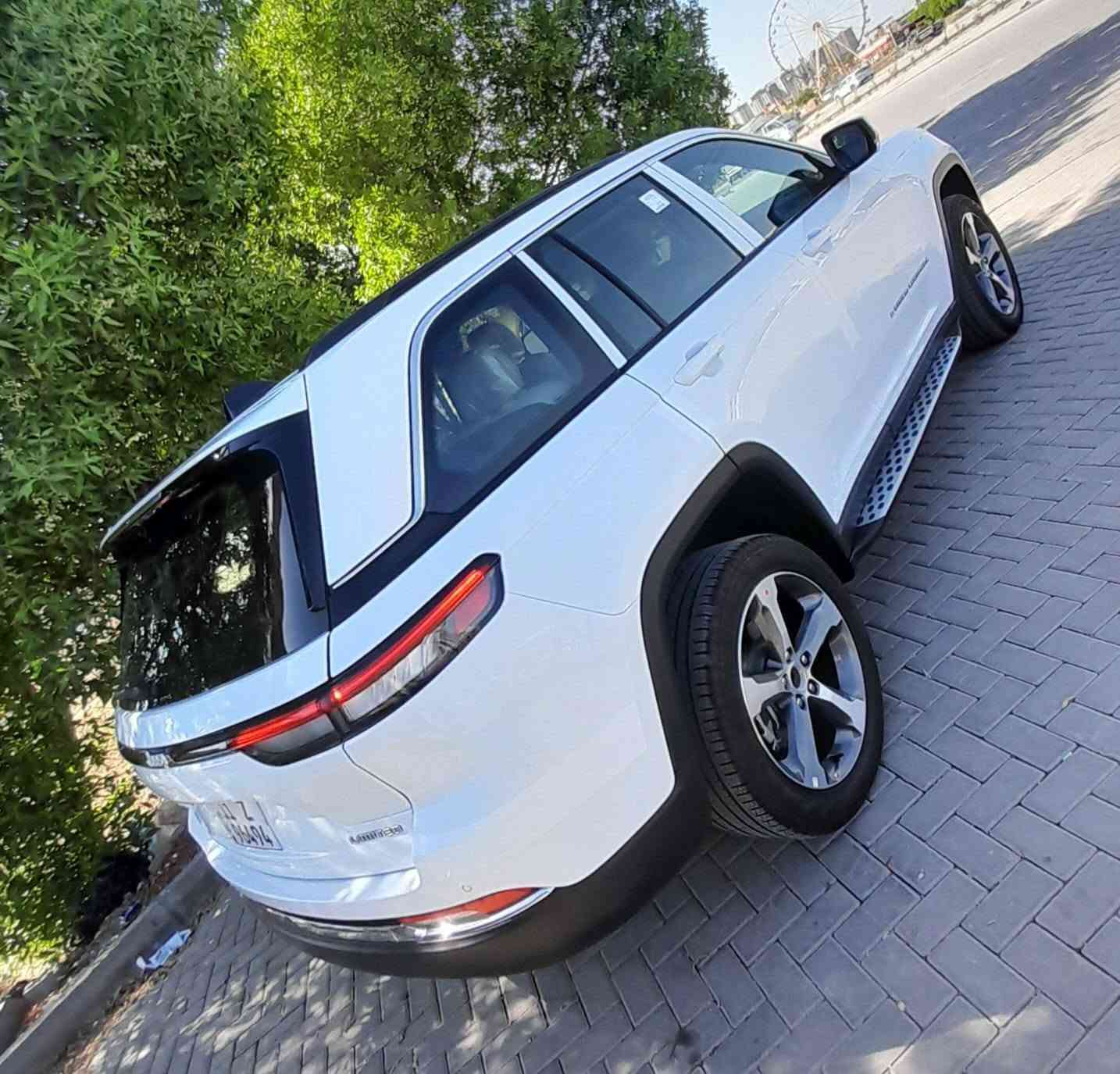 السلام عليكم جيب كراند شيروكي فئة اللمتدد بلاص
وكالة هارلم موديل 2024 خليجيه رقم بغداد مكفوله 

من الصبغ والبارد والشخوط بحال الزيرو ماشيه 20 ألف 

موصفات فول واحد ع واحد ام خمس كامرات قماره 

بنرامه مع رادارات امامية وخلفية وجوانب 5 راكب

📍مكان السياره بغداد 

📞رقم صاحب السيارة  ***********
