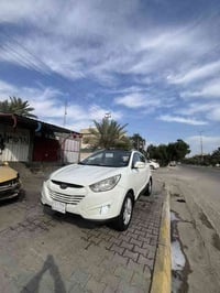 توسان 2013 رقم بغداد سنويه 28 سياره مكفوله صبغ وتبديل بيها مكان واحد ب...