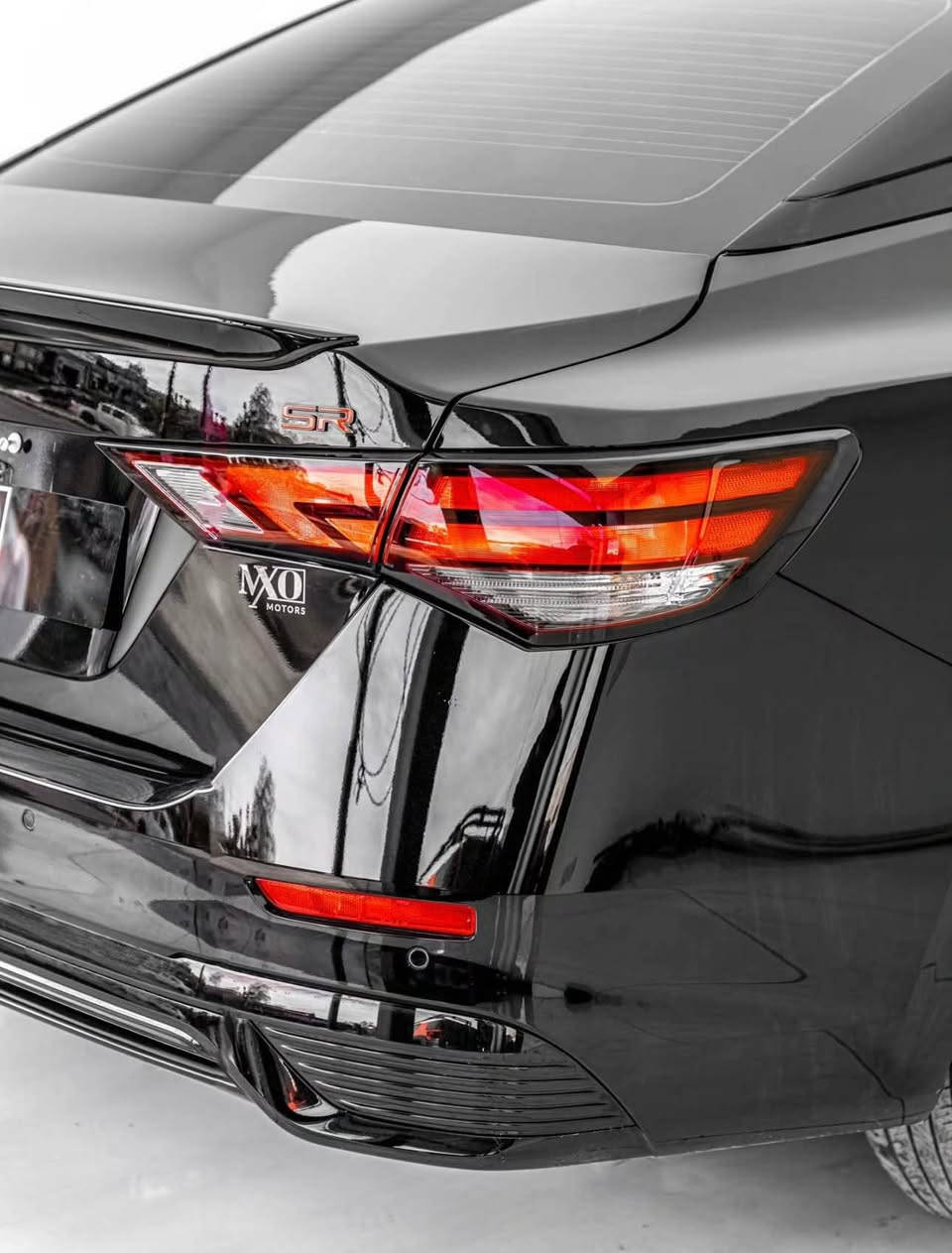 Nissan sentra sr 2024 للبيع
السيارة بدون صبغ فقط 2 مكان تعديل بارد
السيارة ماشية 38 الف مايل
3N1AB8DV2RY278519
مكان السيارة دهوك معرض mxo
السعر 160$
0751 545 3603 WhatsApp فقط دهوك, العراق
