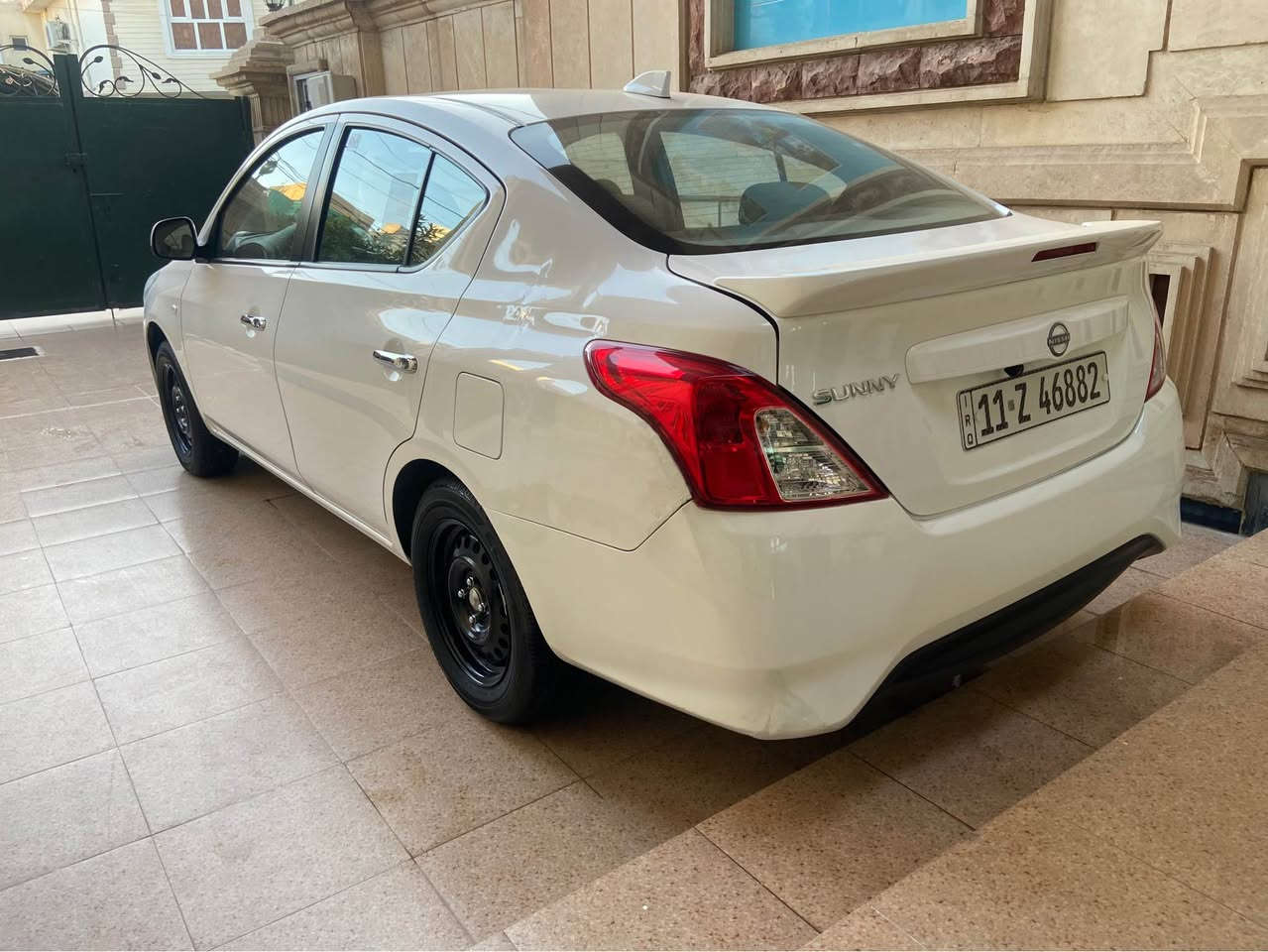 سني هندي 2024 
كاميرا 
شاشة 
تحكم مقود 
رقم بغداد تحويل ثاني يوم 
الضرر كلش بسيط موضح بالصور بارد كلش بسيط جاملغ الخلفي و بالدوسة الخلفية طخة كلش بسيطة على كد شبر 
العنوان ديالى بعقوبة الجديدة 
للاتصال والاستفسار *********** 
السعر 130$ بعقوبة, ديالى
