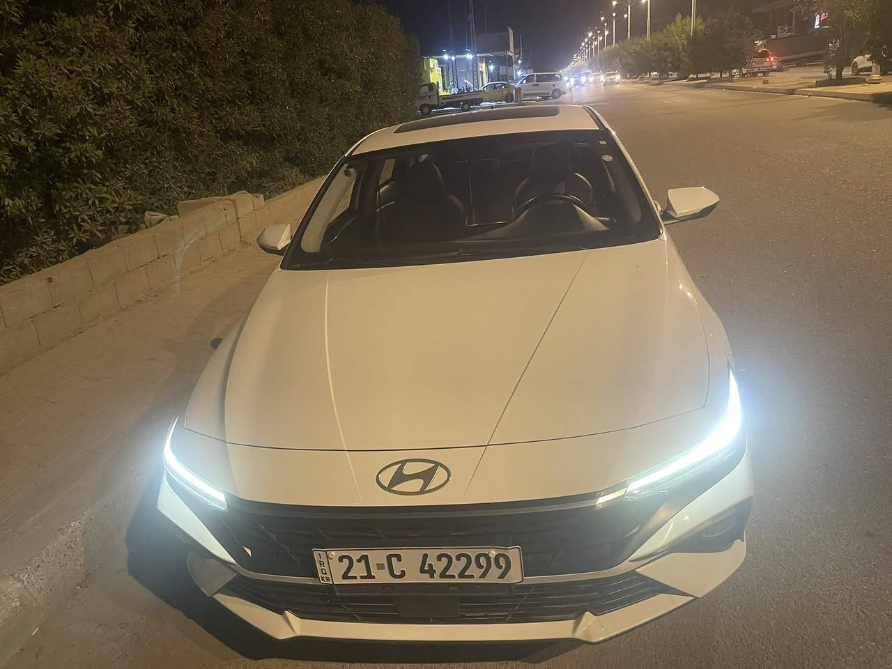 السلام عليكم النترا موديل 24 مكفوله كفاله عامه محرك 1500 تجميع صيني فتحه سقف وبصمه السعر 140 وبيها مجال
