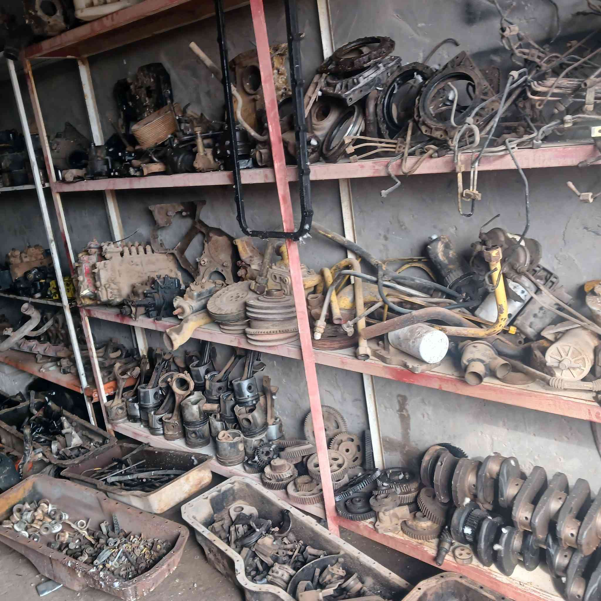 يتوفر.لدينا.بعون.من.الله.مواد.حاصدات.متنوعه.
***********
***********.عماد.الزبيدي
