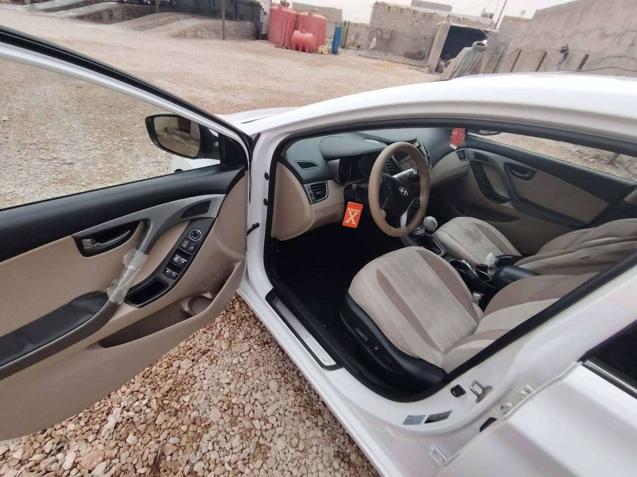 النترا خليجي 2014 فول بصمه مكينه 1800 رقم مثنى السياره جديده وجاهزه مابيه كل نقص سونار مرفق بالمنشور السعر 130 وبيه مجال للشراي
مكاني سماوه 
‭***********
