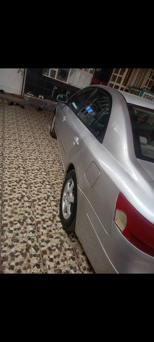 السلام عليكم سوناتا 2009 امريكي حادثها التكمه بين البابيين اليمنه الصبغ اعتبرها عام جاهزه من جميع النواحي للاستفسار ***********
