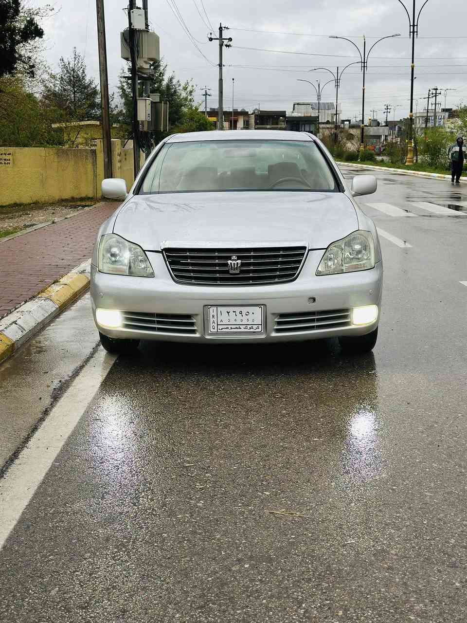 شاهینە(موس)
گێڕو مەکینە گەورە ١٨٢
٢٠٠٥
٢ دوگمە 
مەجموعە لیگزز سوکان کارەبا
ئاوێنە شەفت
شاشە و کامێرا
هەر چوار بەسمەکەی بەسراوە
سەقفی وەک شوشە وایە
برێکی بەسراوە
سوکانی وەک ئاو وایە 
٢ پارچەی بۆیاخی ئەورپایە
گێرو مەکینە تەقەو ڕەقەی بەشەرت یەک دینار مەسرەفی تیا نیە سەیارەی ماڵە هی مەعرەز نیە، سەیارەکە تێر مەسرەفە
لەگەڵ ڕێزمدا جوابی نامە نادەمەوە موشتەری تێل بکە..
نرخ/٦٠ گەڵاو مەجالێکی برایانە
شوێن/هەڵەبجەی تازە
0750 197 23 53
0776 097 9872
