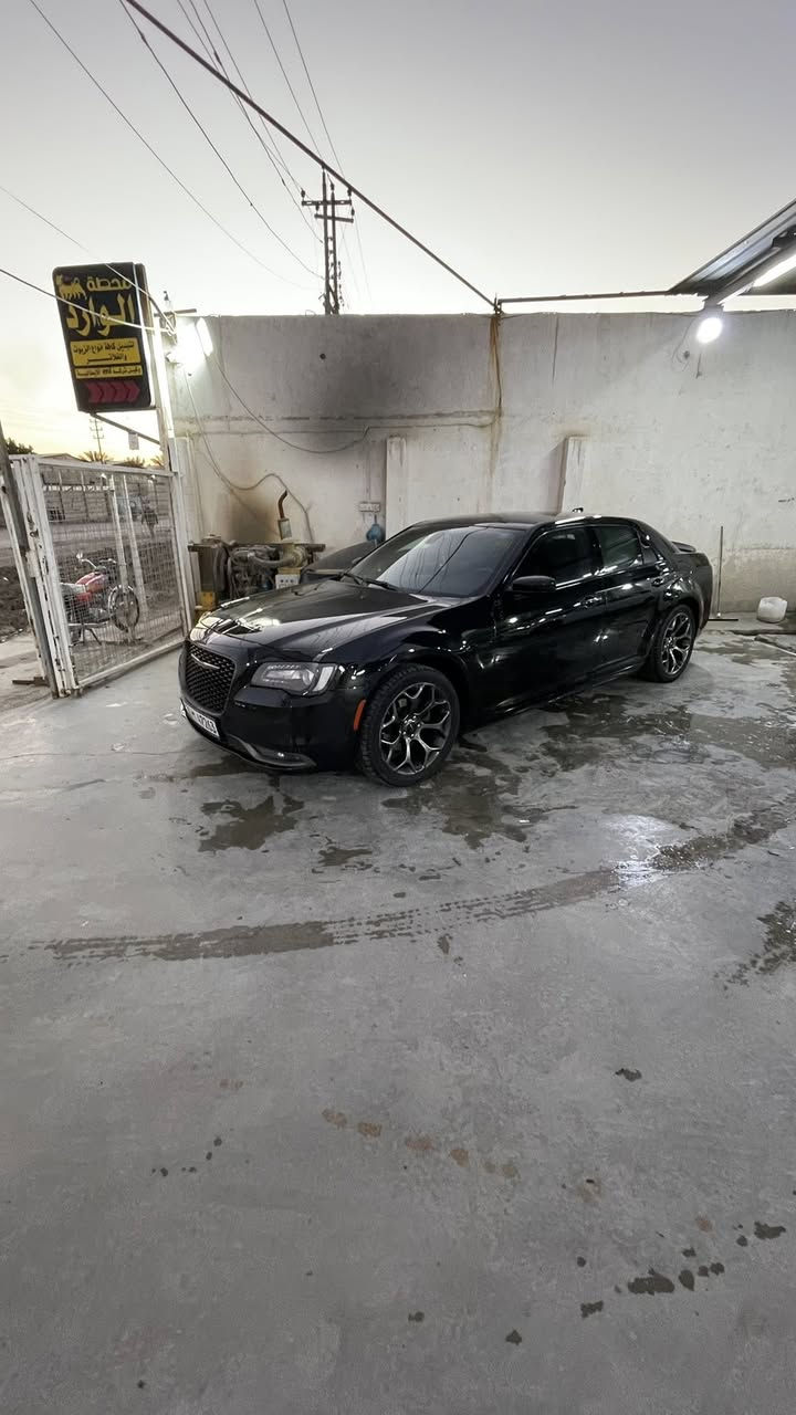 السلام عليكم اوباما موديل 16 مرمزه 22  فئه كولدSرقم  بغداد الجديد ماشيه 139 ميل سياره جديده مامشتغله ع خط استخدام شخصي 
ملاحظه سياره كفاله عامه  بيها بارد كلش قليل 
مكاني ناصريه 
***********
