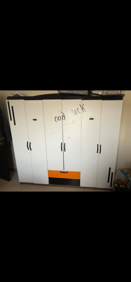 كنتور عدد 2
سلايد
وثاني 6 أبواب ماركة هوم ستنبول


**إذا كنت صاحب هذا الإعلان وتريد حذفه لأي سبب، رجاءا أرسل رسالة إلى الدعم الفني**