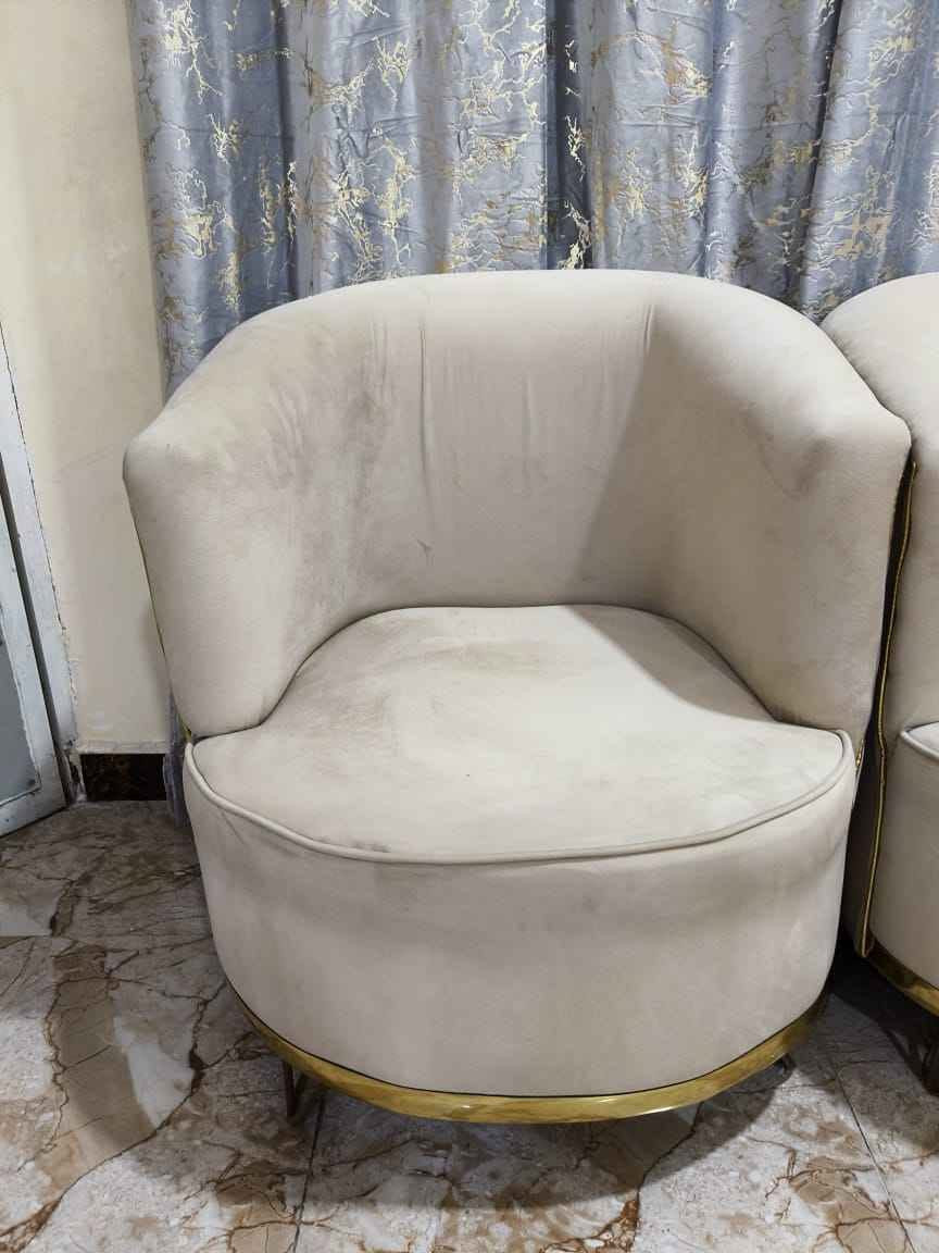 سلام عليكم قنفات جديدة 5قطع ما مستعمله سعر 400 وبيهم مجال قليل جداً *********** موقع شط العرب الصالحية شارع سيد مجتبى شط العرب, البصرة
